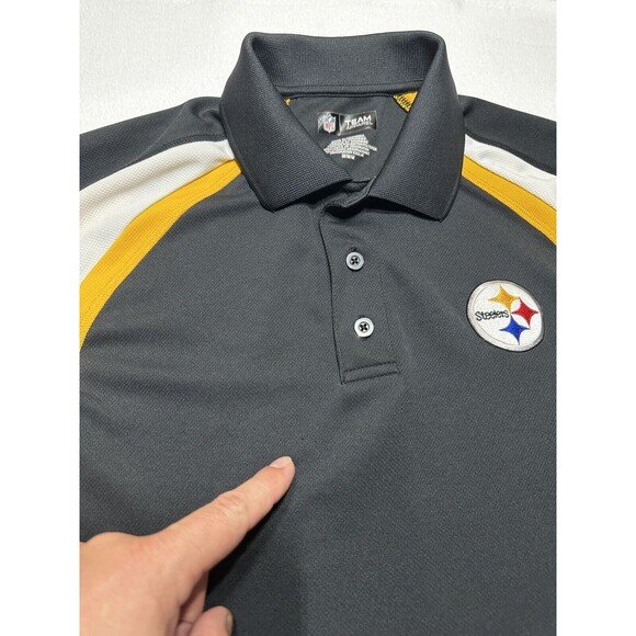 Pittsburgh Steelers NFL Polo Short Sleeve Men’s Medium Football - *Small Snags* - Picture 2 of 12
